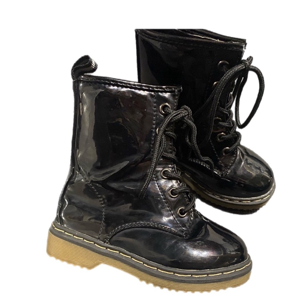 Link Shiny Black Girls Boots Size 8 Kids